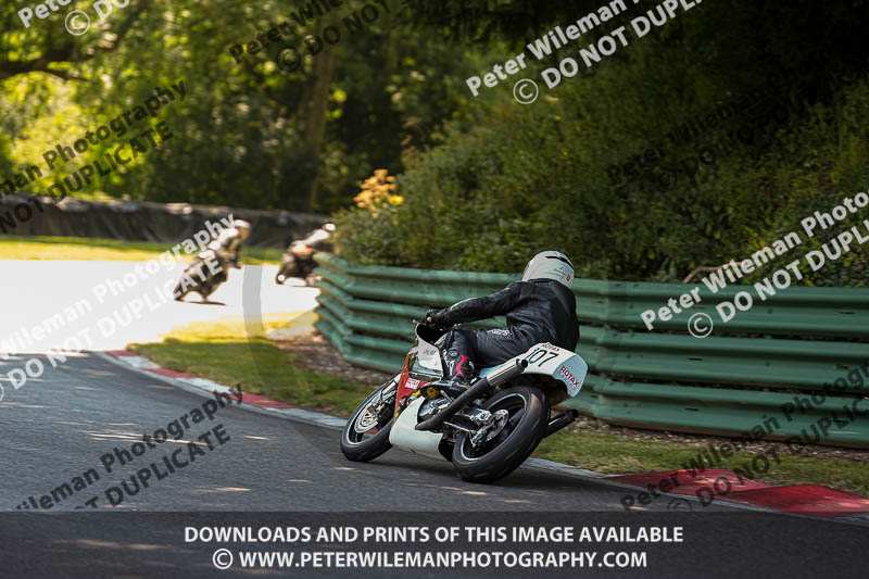 cadwell park;cadwell park photographs;cadwell trackday photographs;enduro digital images;event digital images;eventdigitalimages;peter wileman photography;racing digital images;trackday digital images;trackday photos